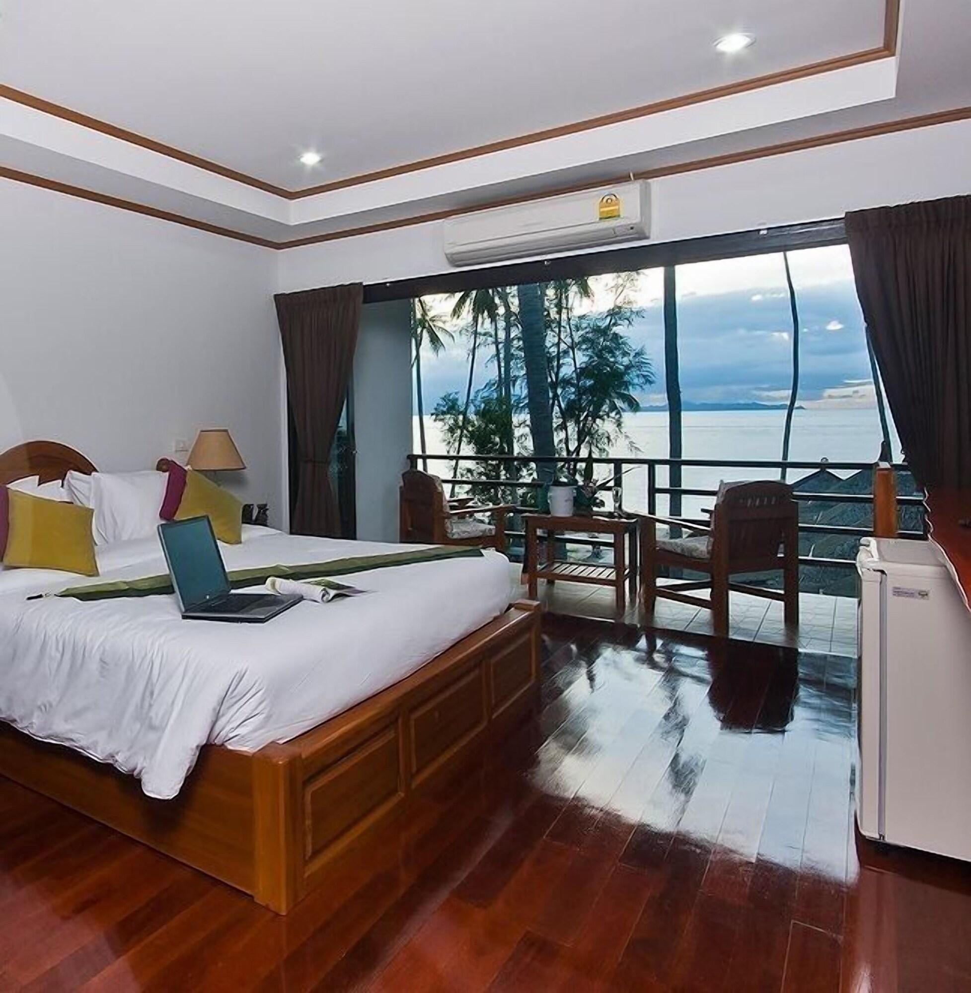 Lipa Bay Resort Lipa Noi Buitenkant foto