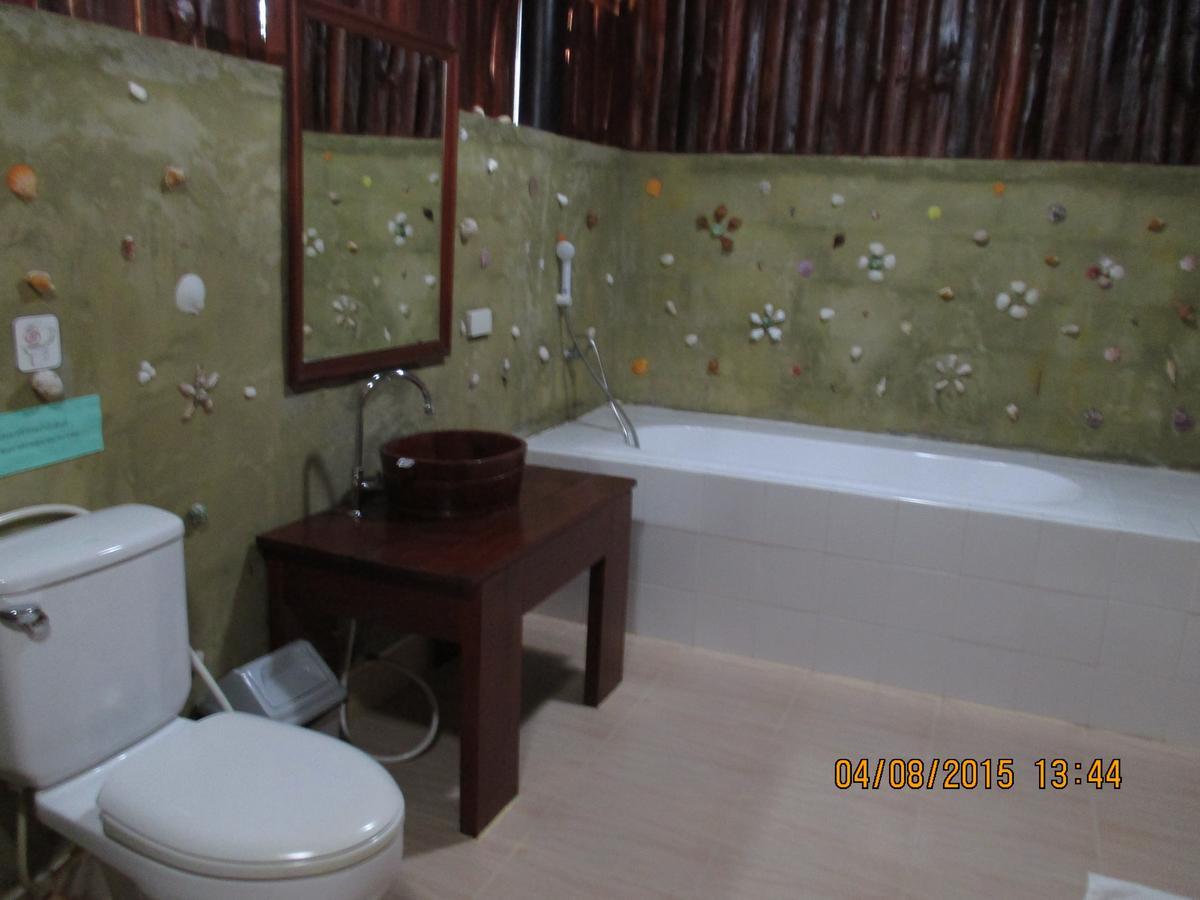 Lipa Bay Resort Lipa Noi Buitenkant foto