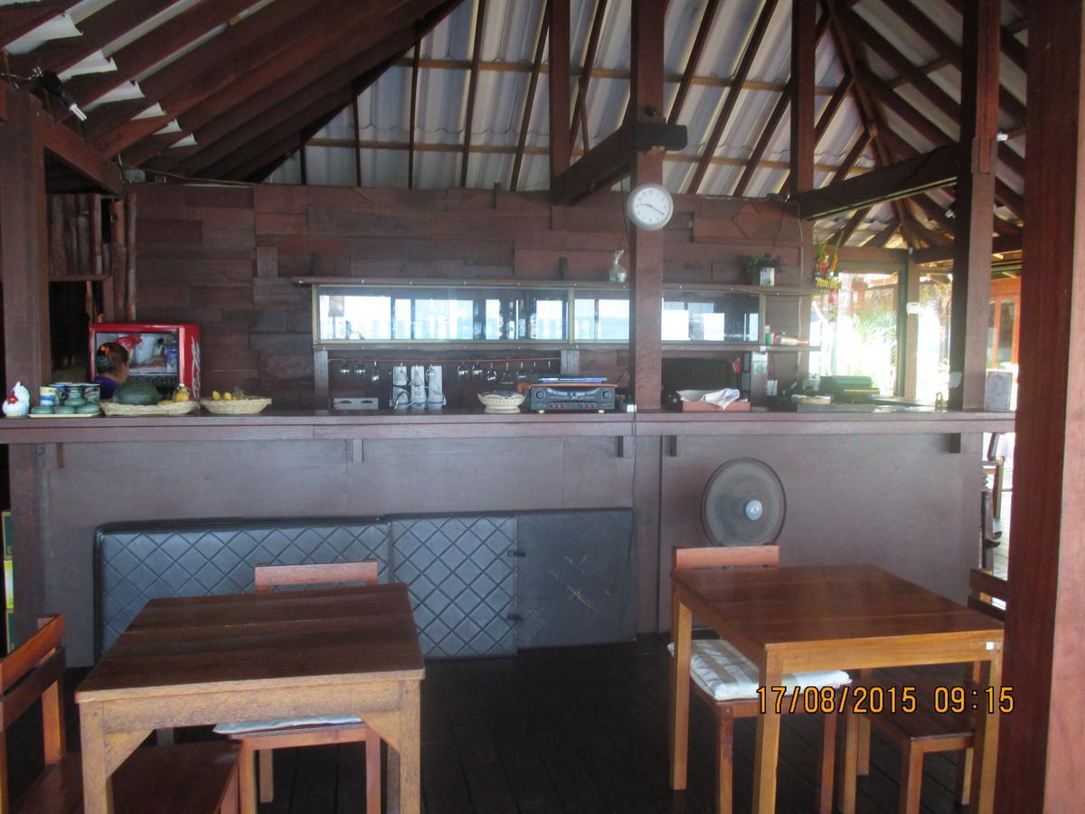 Lipa Bay Resort Lipa Noi Buitenkant foto
